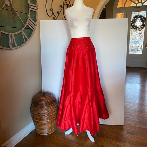 Free People One Party Red Maxi Skirt SZ 4 - Picture 2 of 8